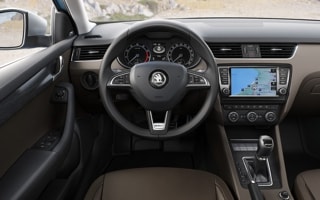 Έρχεται η νέα Skoda Octavia Scout